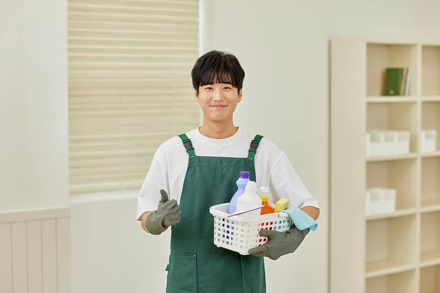 식만동 인근 이사청소 작업 모습